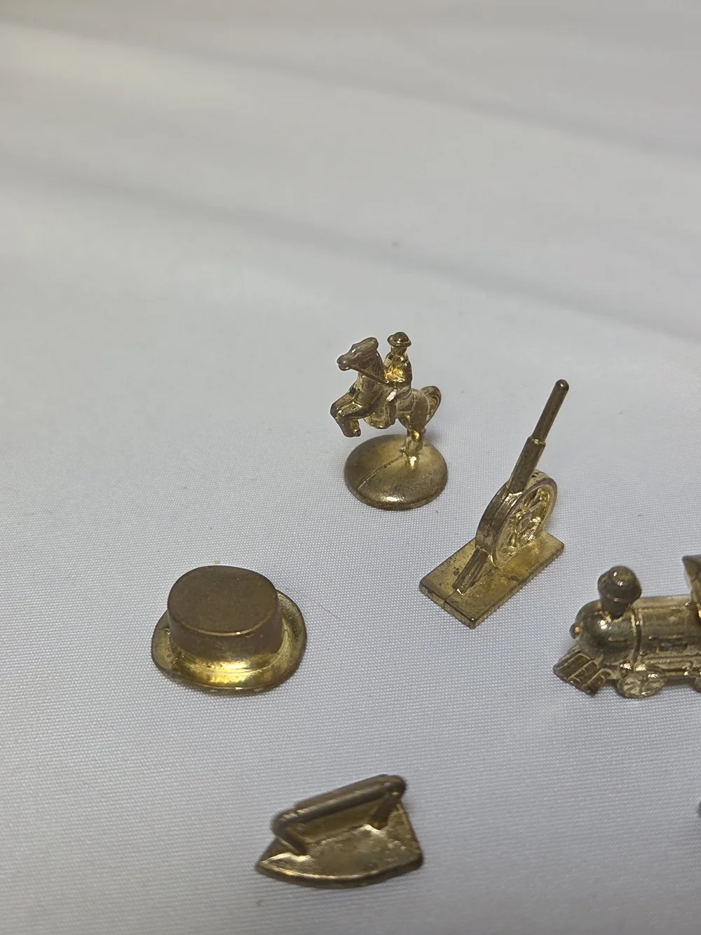 Vtg Monopoly Deluxe Edition 1998 Replacement 10 Gold-Tone Tokens